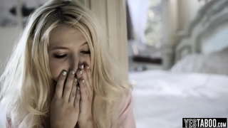 Stepfather busts ወጣት የፓርቲ ቅድሚያ ታዳጊ stepdaughter አሁን የሚሰጡዋቸውን ሌሊት ሁሉ