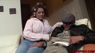 Magnus Gravis Tits, et Ascendes in Raimundus enim MILF Iordanem