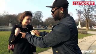 ԲՈՄԺԵՐԸ ԱՎՏՈԲՈՒՍ - #Мегги Марика - Սեռական Брюнетку Խիստ Пробурит ավտոբուս Մեծ Սեւ Անդամ