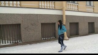 Курва знае колко край