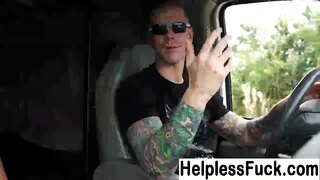 Les Adolescentes De L&#039;Auto-Stop