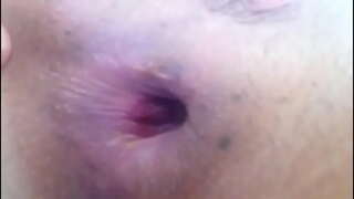 Nyoba pikeun nunda eta dina burit, di luar