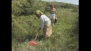 ���र्म दादी