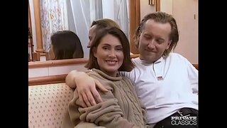 Αριστοκρατικό ώριμη κυρία Τζίνα