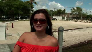 Sucia muller adora pau