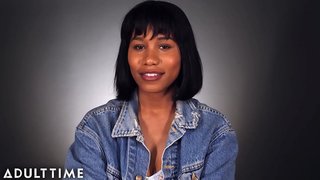 Jenna Fox Masturbating Və Bu Barədə Deyir!