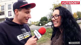 LETSDOEIT - Lilly Fox - Tantalizing Տղաներ են Գտել Նոր Աղջկան Իր Նոր Տեսարաններ